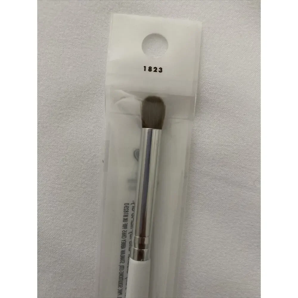 e.l.f. Eye Crease Brush Set of 4 Cruelty Free Vegan New in Box
